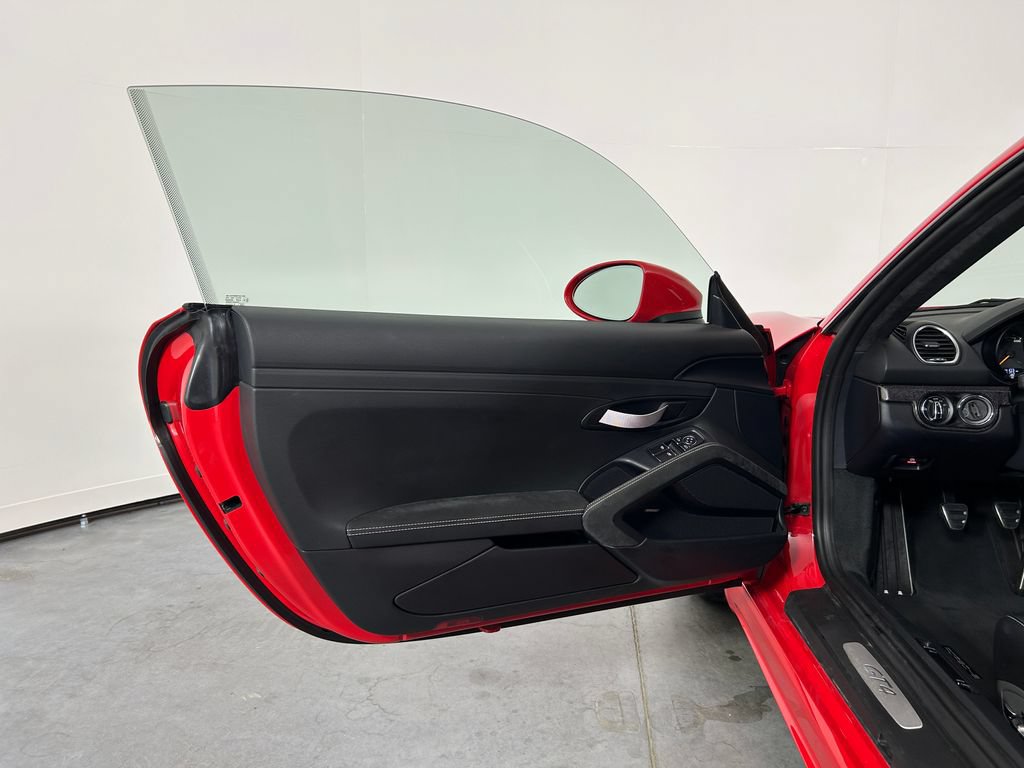 Certified 2020 Porsche 718 Cayman GT4 RWD image 14