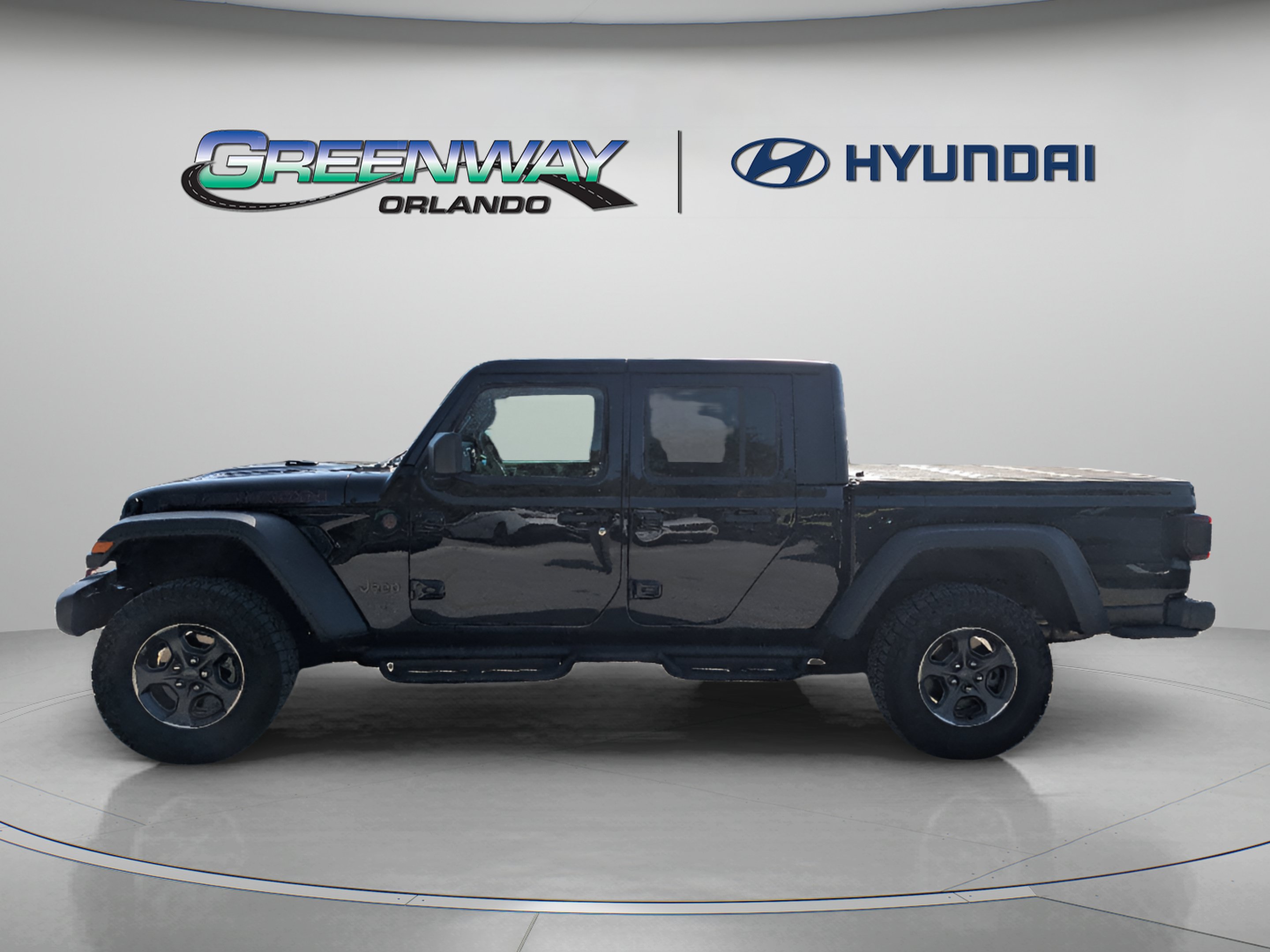 Used 2023 Jeep Gladiator Rubicon w/ LED Lighting Group AWD/4WD image 4