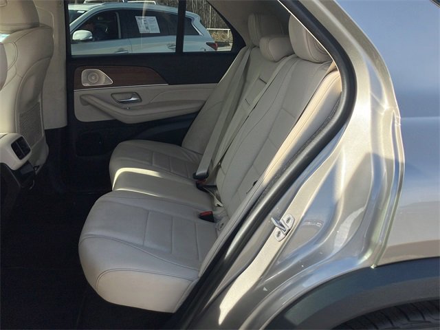 Used 2021 Mercedes-Benz GLE 350 w/ Premium Package image 11
