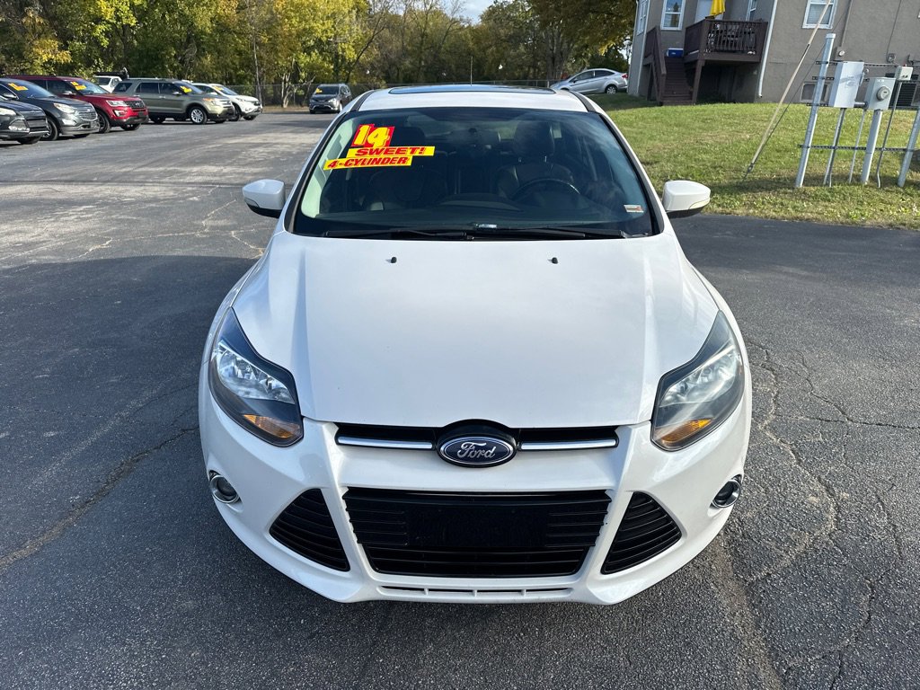 Used 2014 Ford Focus Titanium FWD image 3