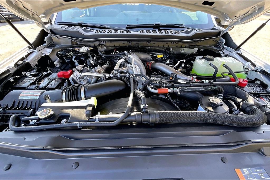 New 2026 Ford F250 Lariat w/ Lariat Premium Package image 9