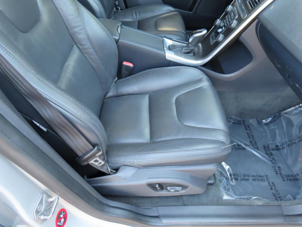 Used 2014 Volvo XC60 T6 AWD/4WD image 20