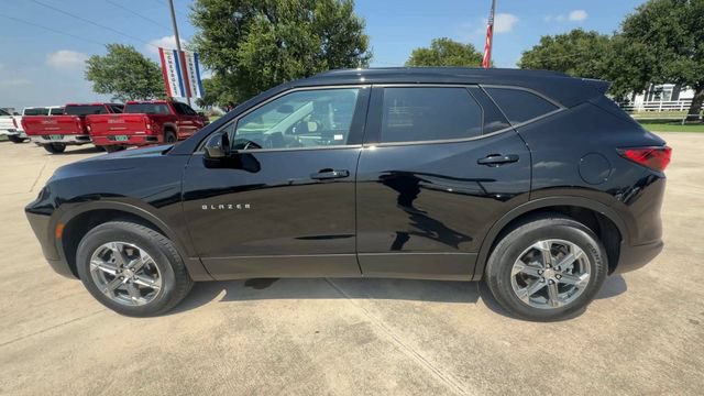 Used 2024 Chevrolet Blazer LT w/ Convenience Package FWD image 5