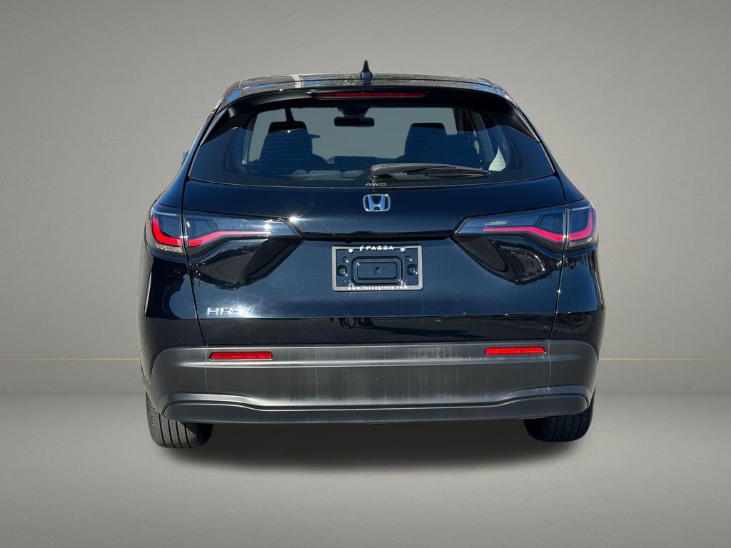 Used 2023 Honda HR-V LX image 4