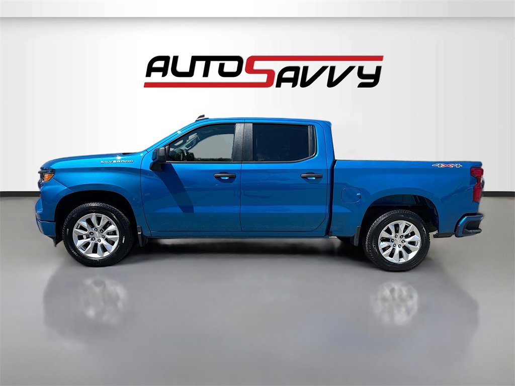 Used 2024 Chevrolet Silverado 1500 Custom image 4