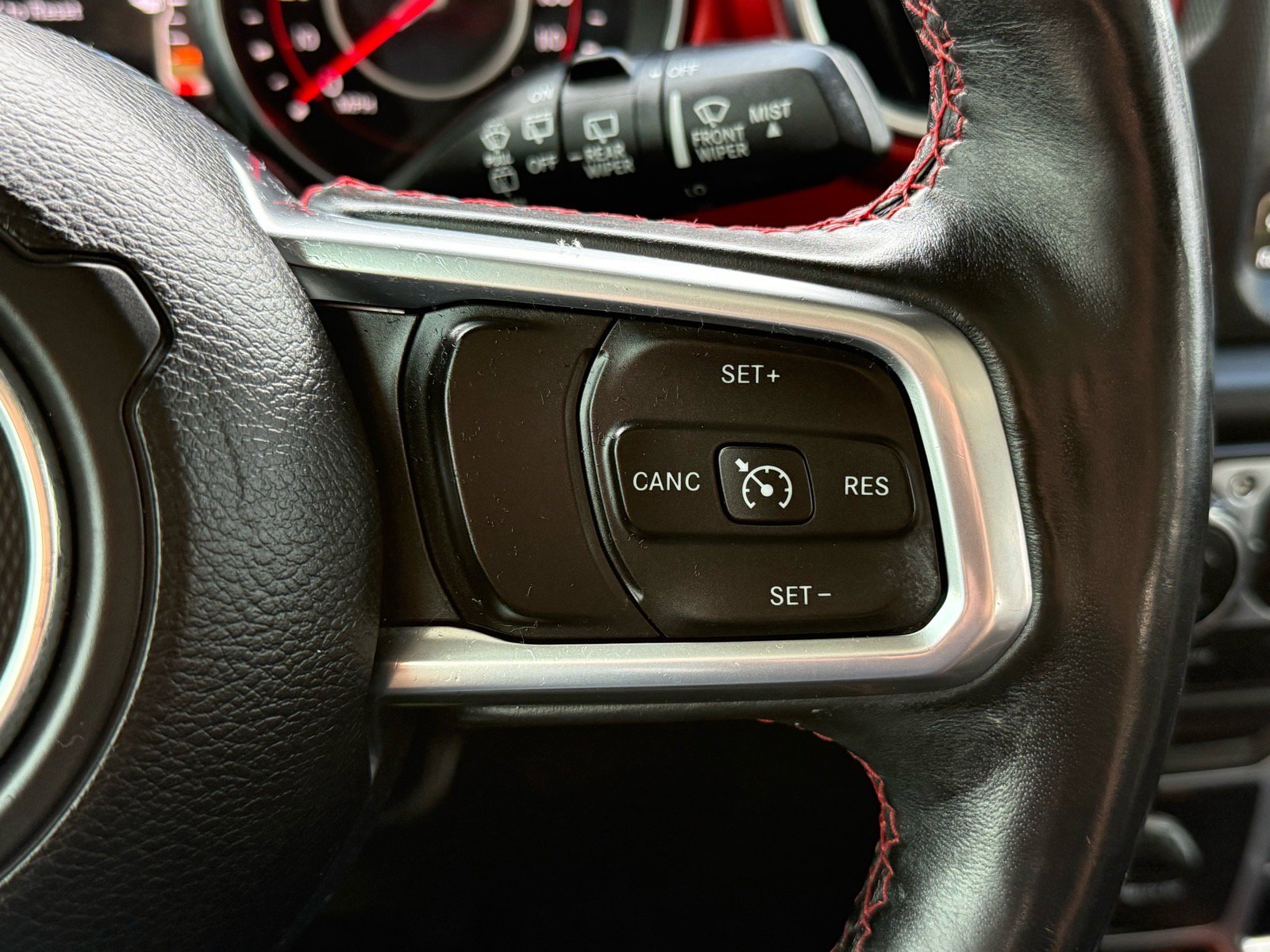 Used 2018 Jeep Wrangler Unlimited Rubicon image 16