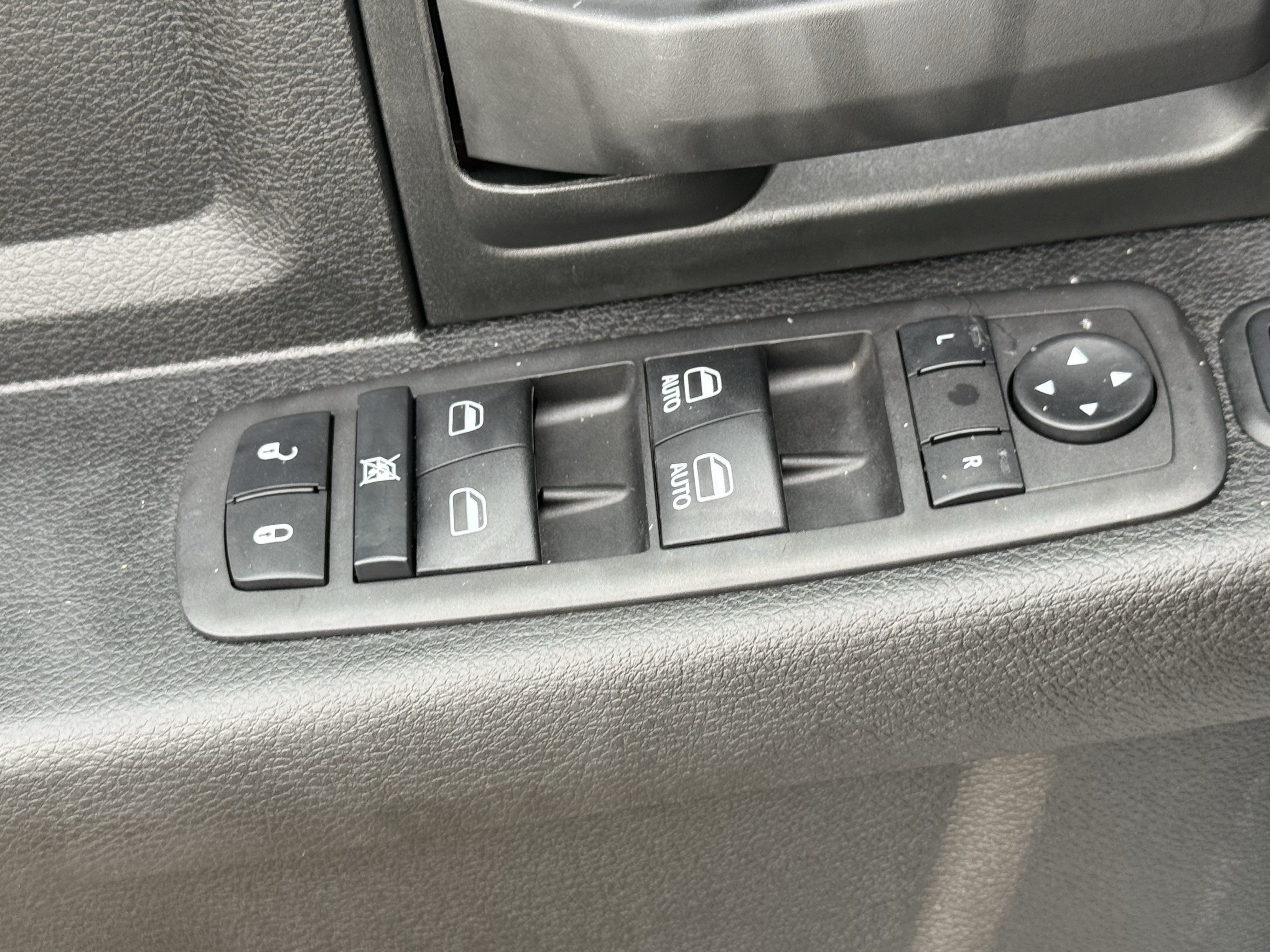 Used 2024 RAM 3500 Tradesman w/ Safety Group AWD/4WD image 25