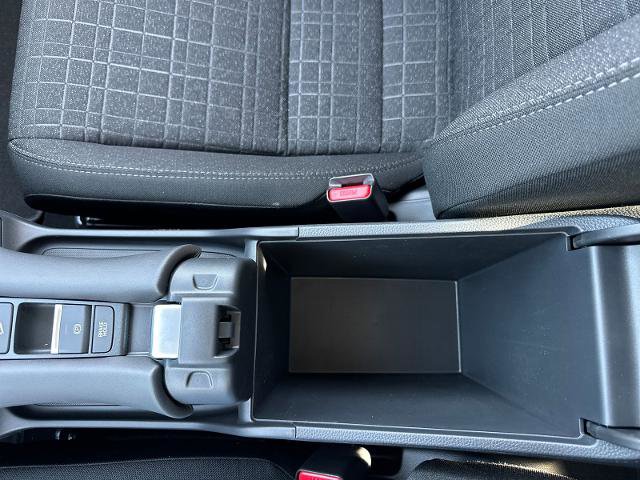 New 2026 Honda HR-V LX image 18