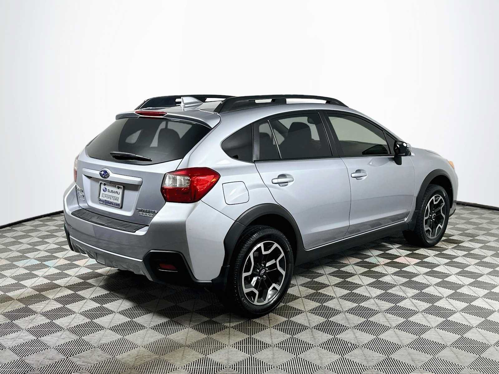 Used 2016 Subaru Crosstrek 2.0i Limited w/ Popular Package #2 AWD/4WD image 7