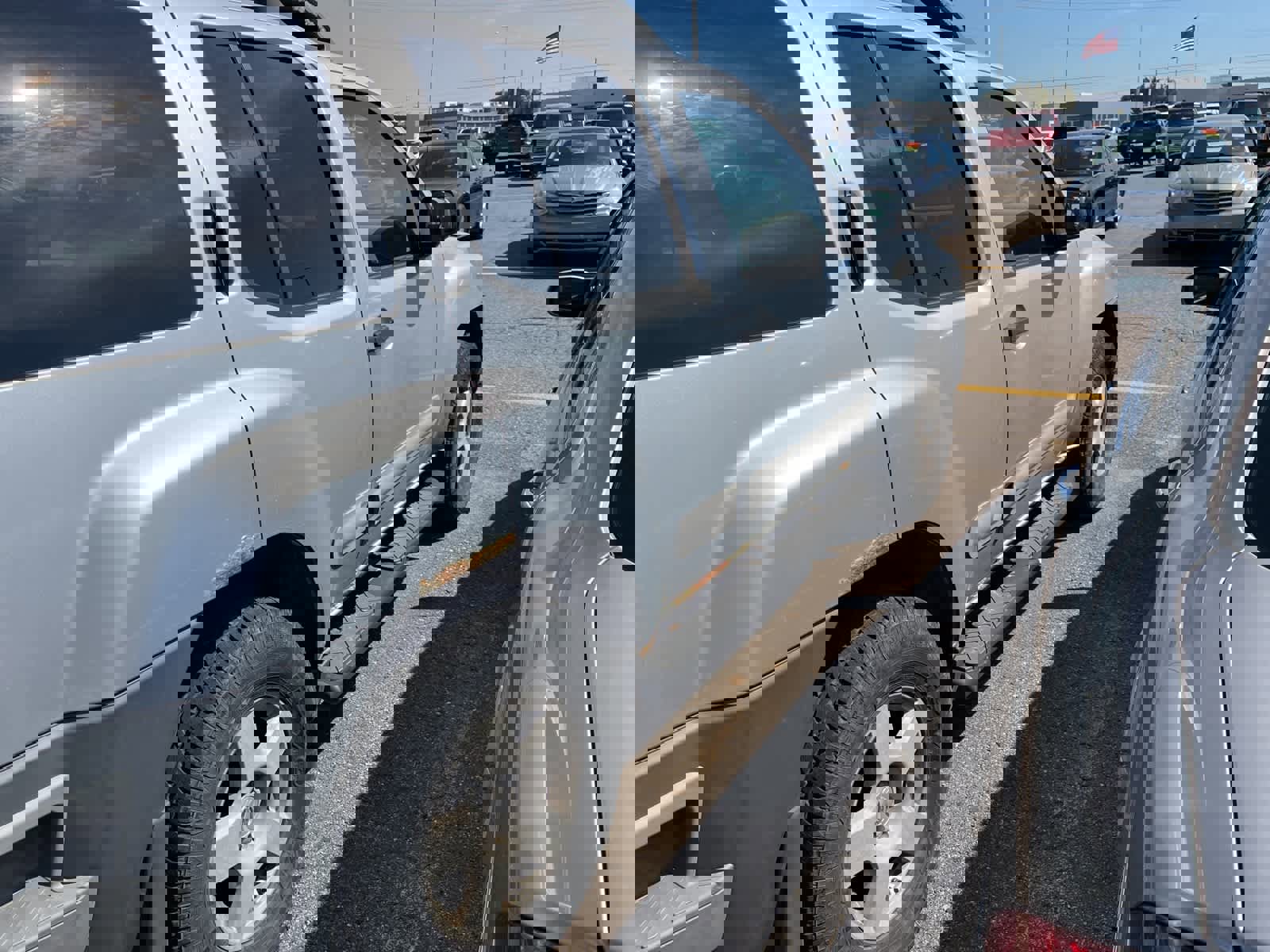 Used 2005 Nissan Xterra S w/ (P01) Power Pkg image 14