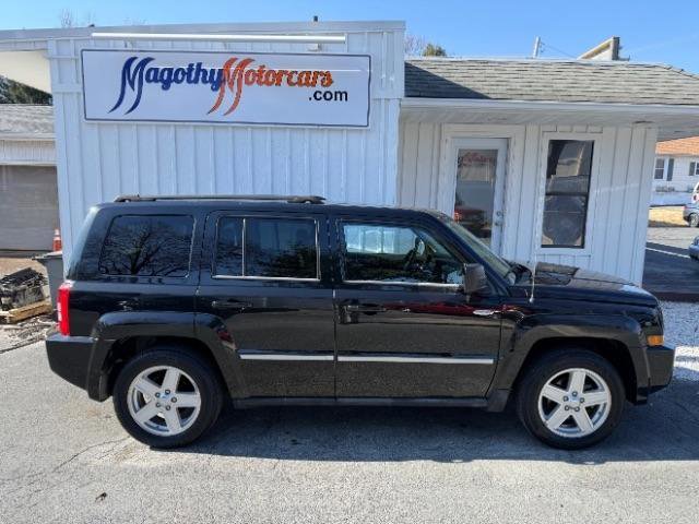 Used 2010 Jeep Patriot Latitude image 2