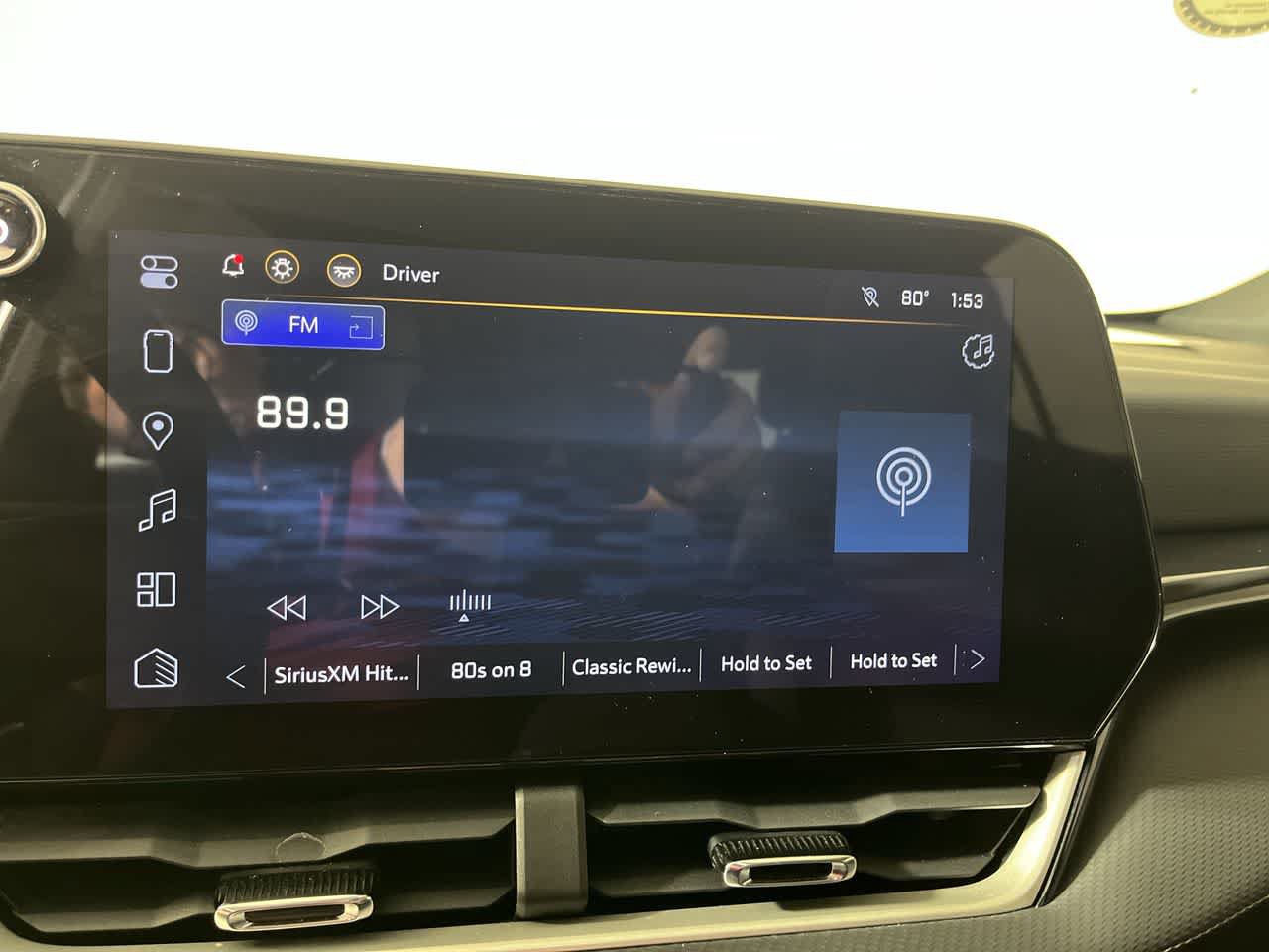 Used 2025 Chevrolet Equinox LT w/ Safety and Technology Package AWD/4WD image 18