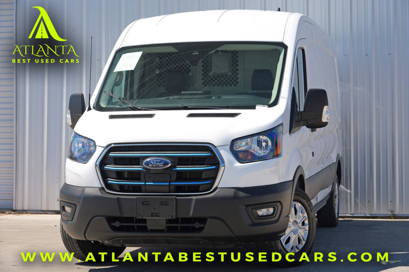 Used 2022 Ford E-Transit Medium Roof w/ Load Area Protection Package image 1
