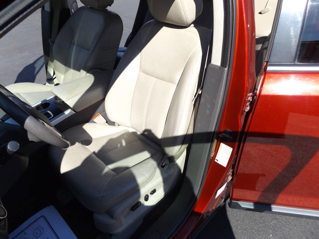 Used 2014 Ford Edge SEL w/ Equipment Group 205A image 13