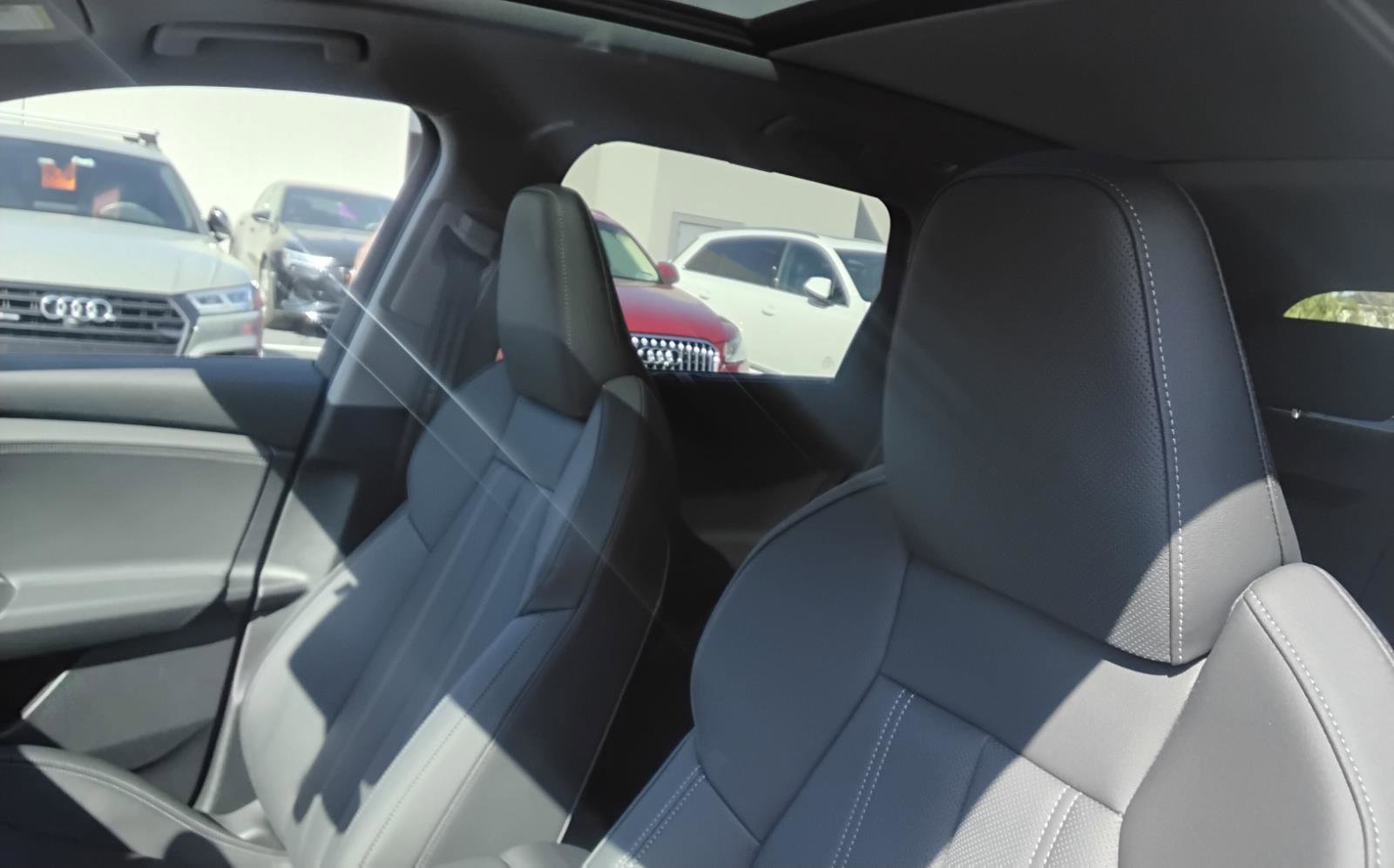 Certified 2025 Audi Q6 e-tron Premium Plus w/ Premium Plus image 19