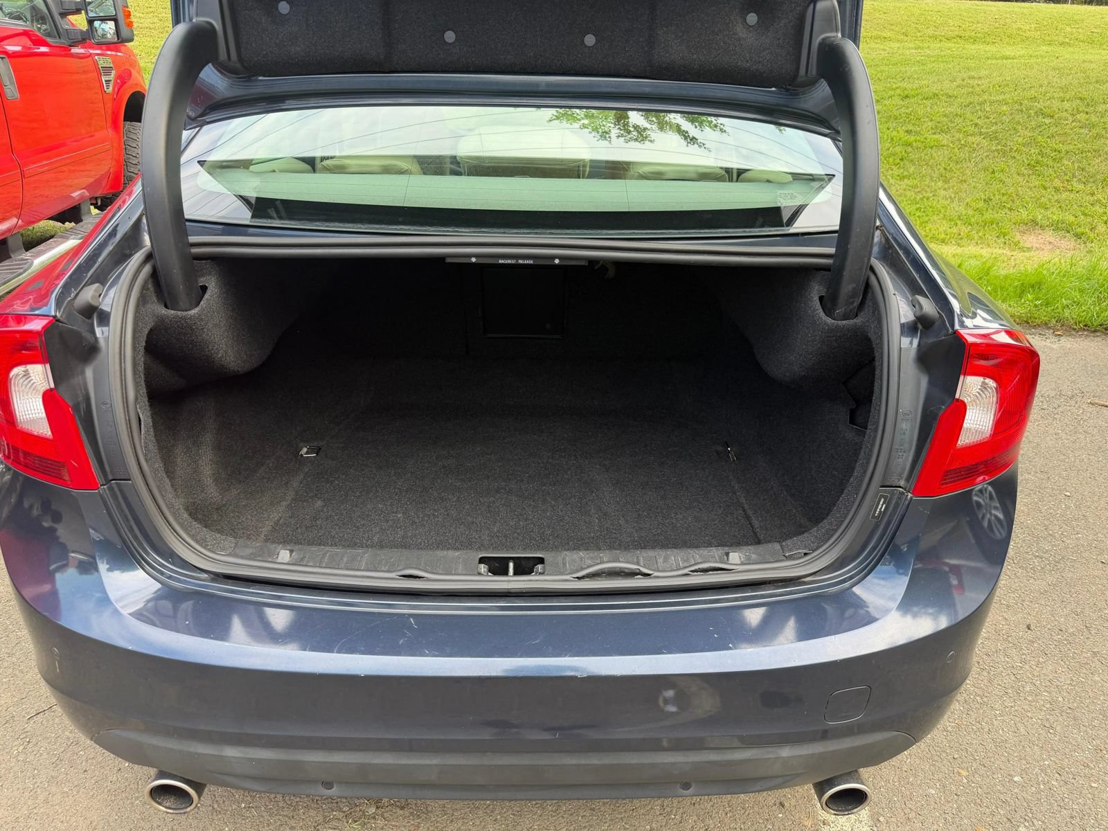 Used 2013 Volvo S60 T5 AWD/4WD image 17