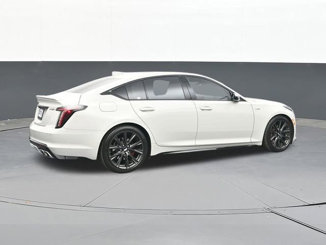 Used 2022 Cadillac CT5 V w/ Premium Package RWD image 17