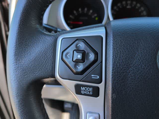 Used 2014 Toyota Sequoia Limited AWD/4WD image 23