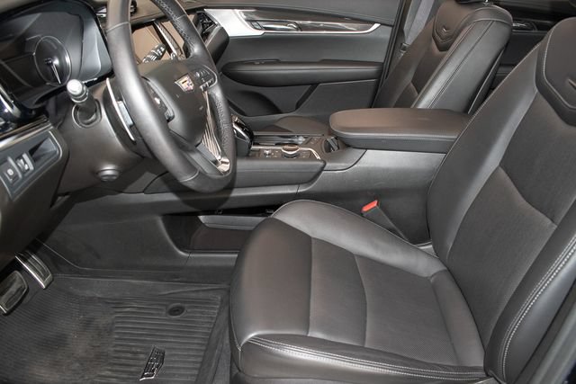 Used 2023 Cadillac XT6 Sport w/ LPO, Floor Liner Package AWD/4WD image 23