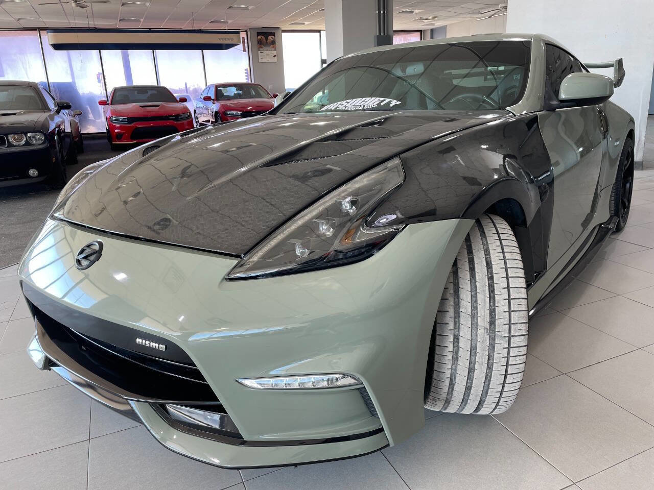 Used 2015 Nissan 370Z NISMO image 3