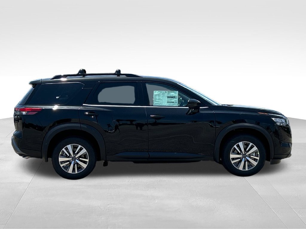 New 2026 Nissan Pathfinder SL FWD image 12