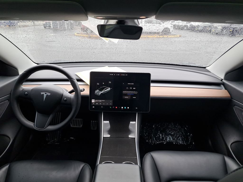 Used 2020 Tesla Model 3 image 18