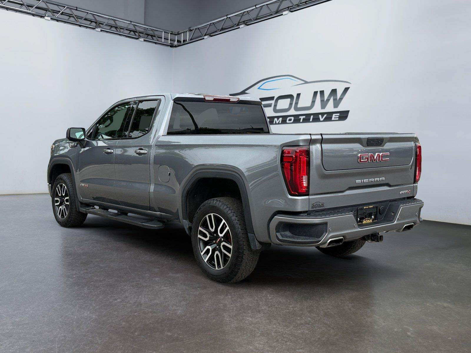 Used 2019 GMC Sierra 1500 AT4 w/ Driver Alert Package I AWD/4WD image 5