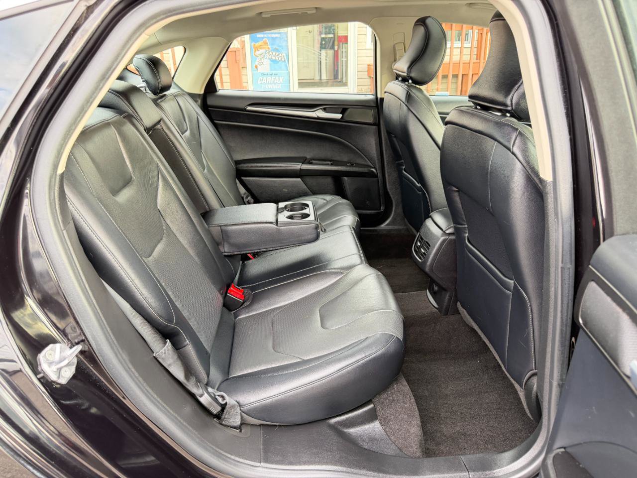 Used 2019 Ford Fusion Energi Titanium FWD image 36