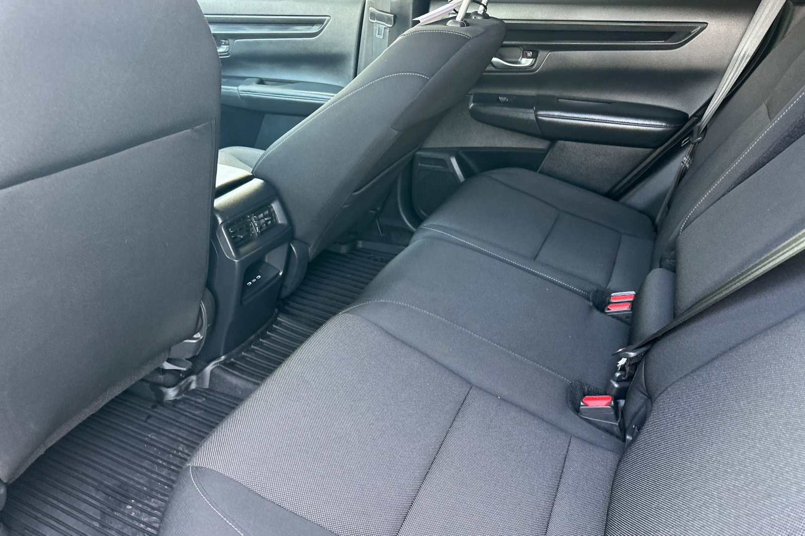 Used 2024 Honda CR-V EX image 12