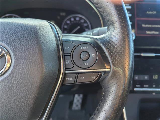 Used 2021 Toyota Avalon Touring image 14