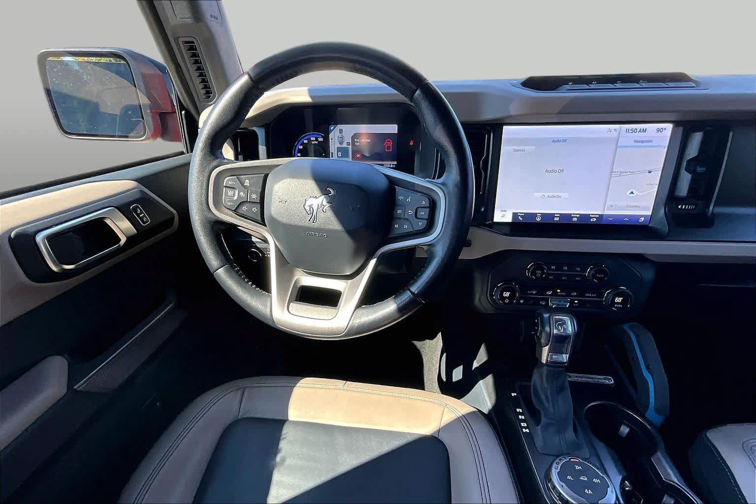 Used 2021 Ford Bronco Wildtrak AWD/4WD image 5