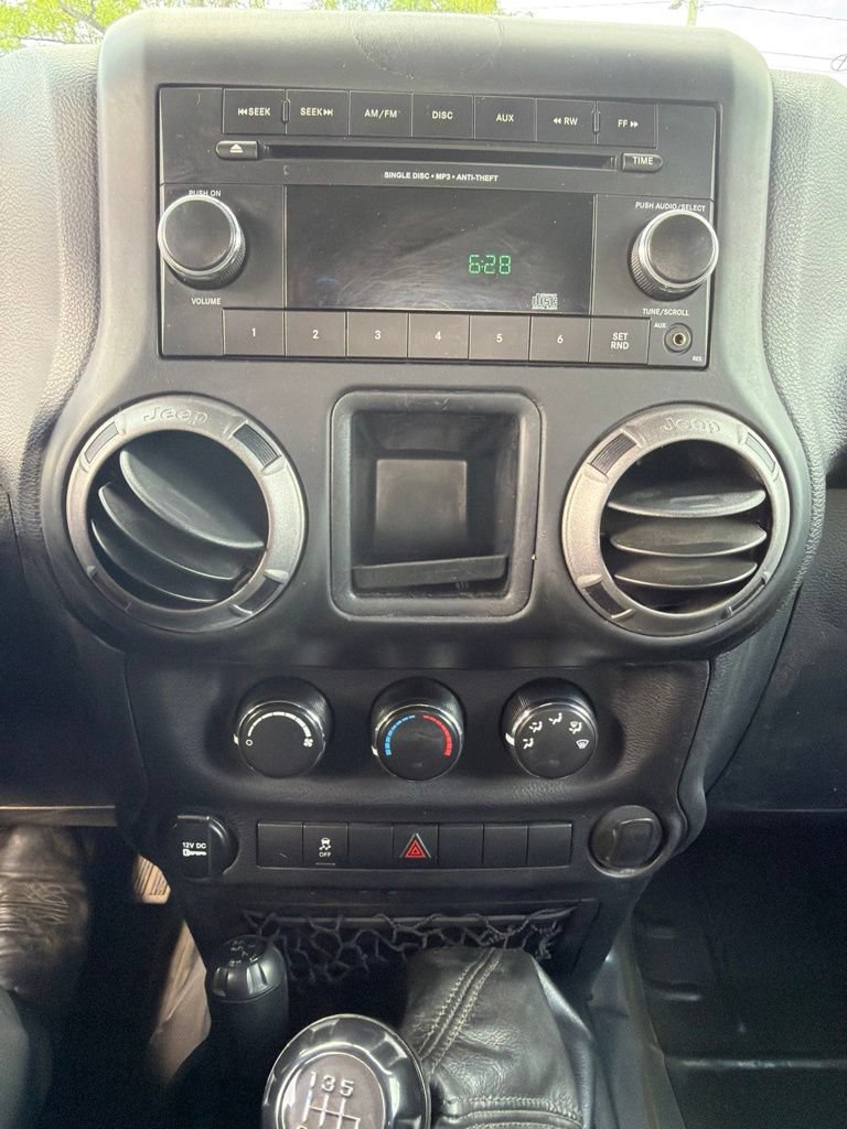 Used 2017 Jeep Wrangler Sport AWD/4WD image 15