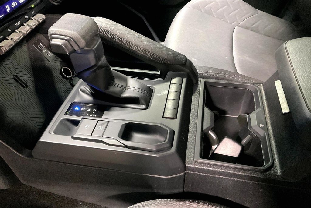 Used 2025 Toyota Tacoma SR RWD image 17