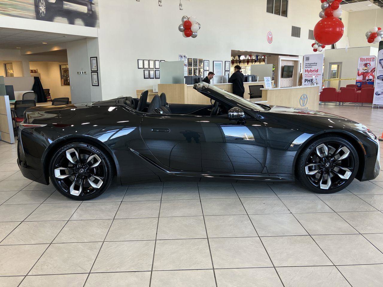 Used 2025 Lexus LC 500 Convertible w/ Touring Package image 6
