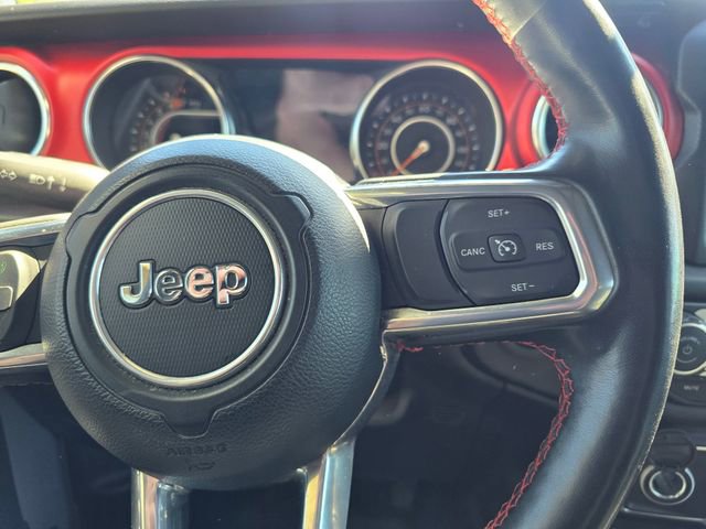 Used 2023 Jeep Wrangler Unlimited Rubicon w/ Cold Weather Group AWD/4WD image 12