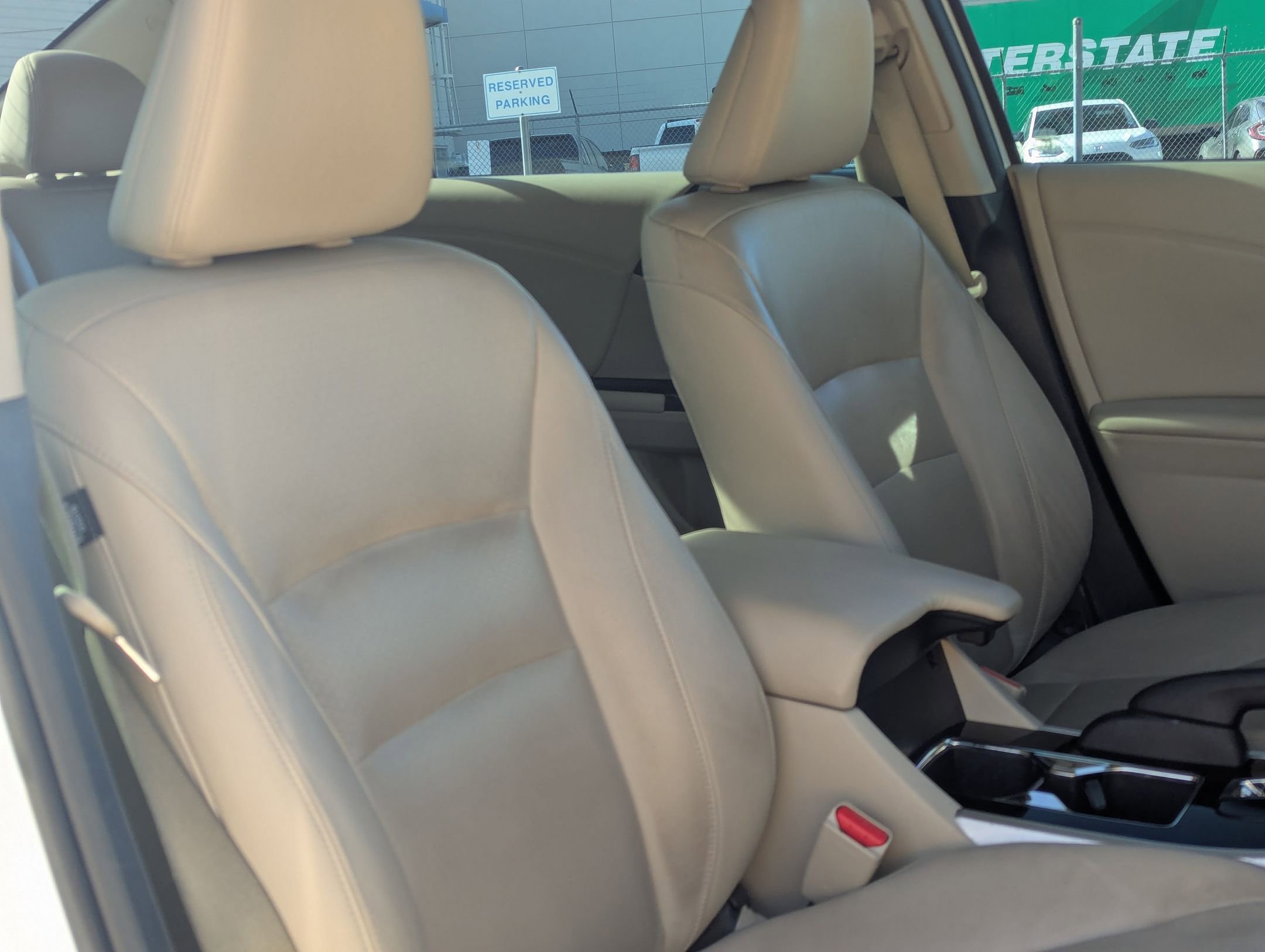 Used 2016 Honda Accord Touring image 30