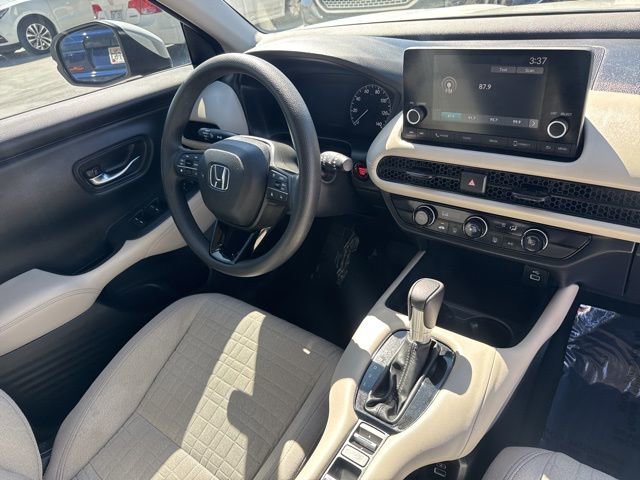 Certified 2023 Honda HR-V LX image 11