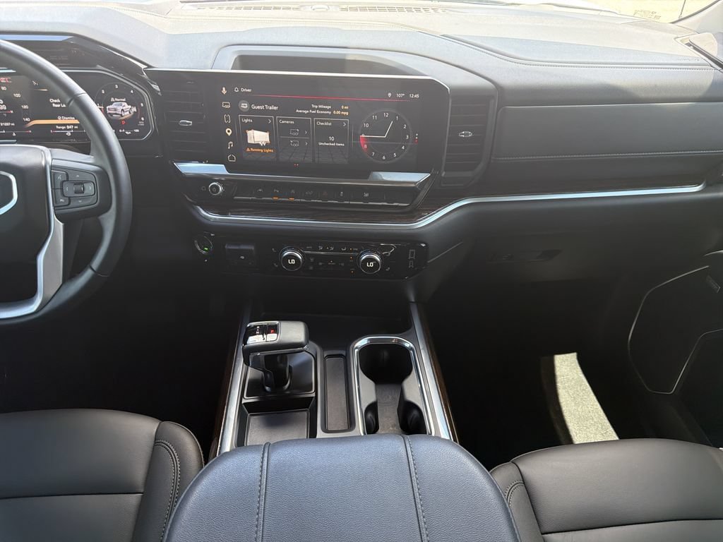 Used 2026 GMC Sierra 1500 Elevation w/ Elevation Premium Package AWD/4WD image 16