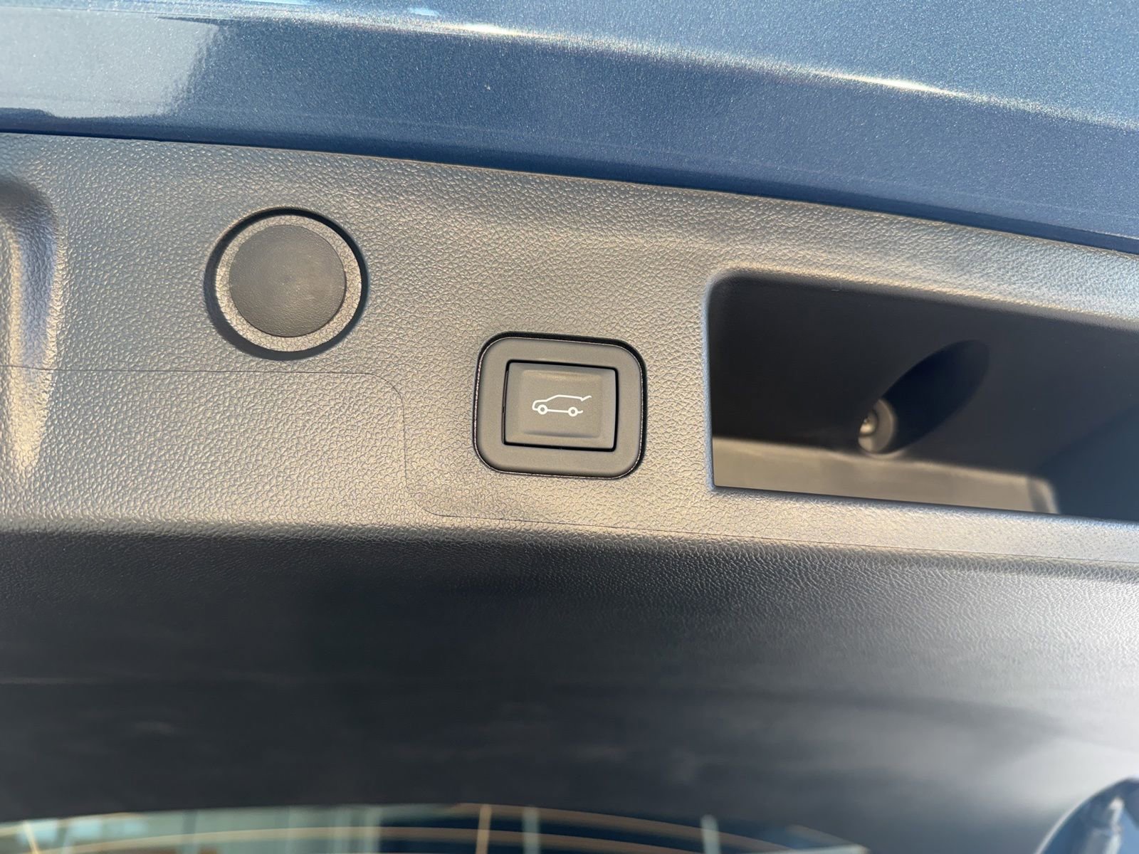 New 2026 Chevrolet Equinox LT w/ Convenience Package II image 11