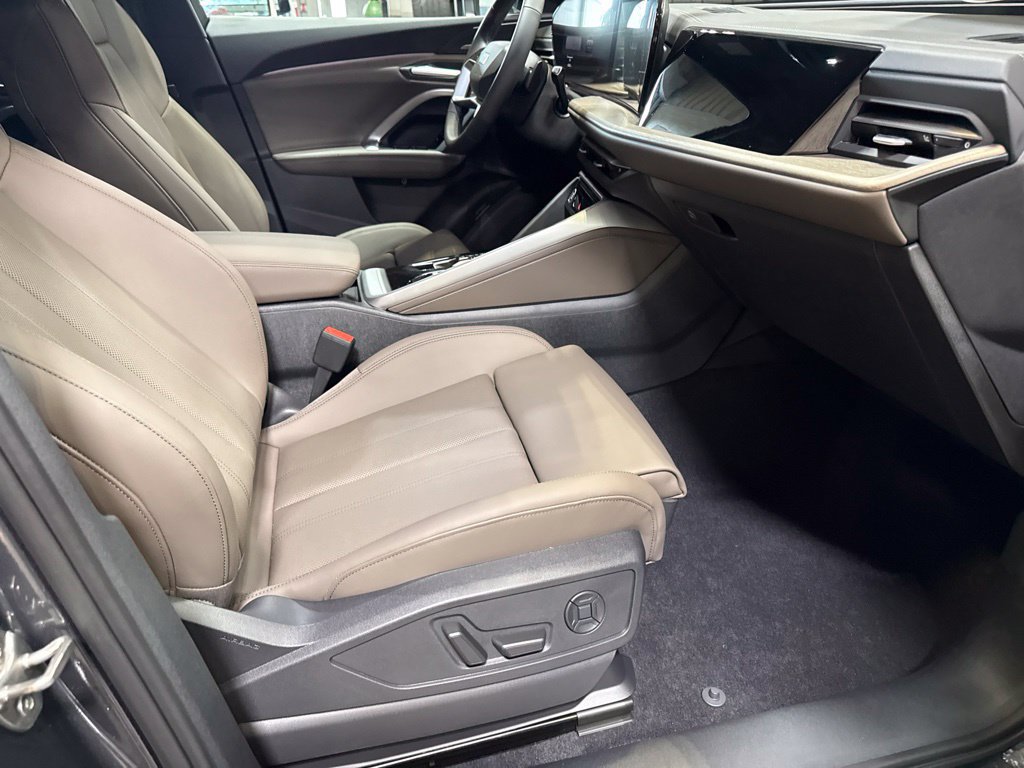 New 2026 Audi Q5 Premium Plus AWD/4WD image 19
