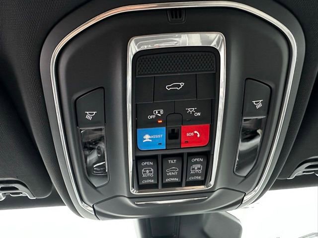 New 2025 Jeep Wagoneer L Series III w/ Quick Order Package 25C Super image 25