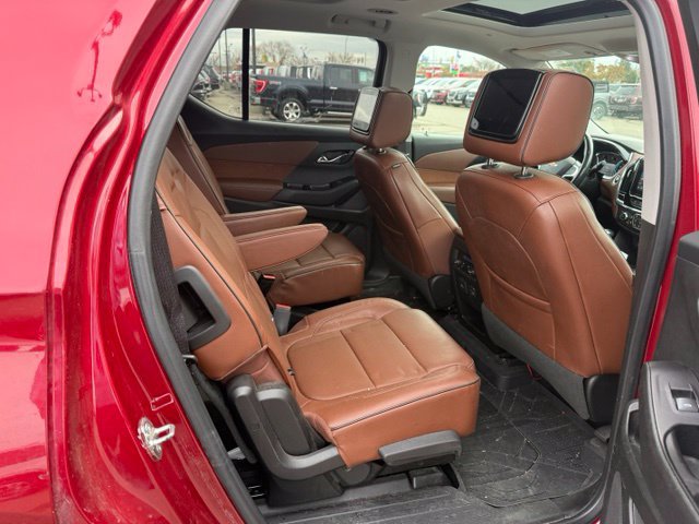 Used 2020 Chevrolet Traverse High Country w/ LPO, Floor Liner Package AWD/4WD image 13