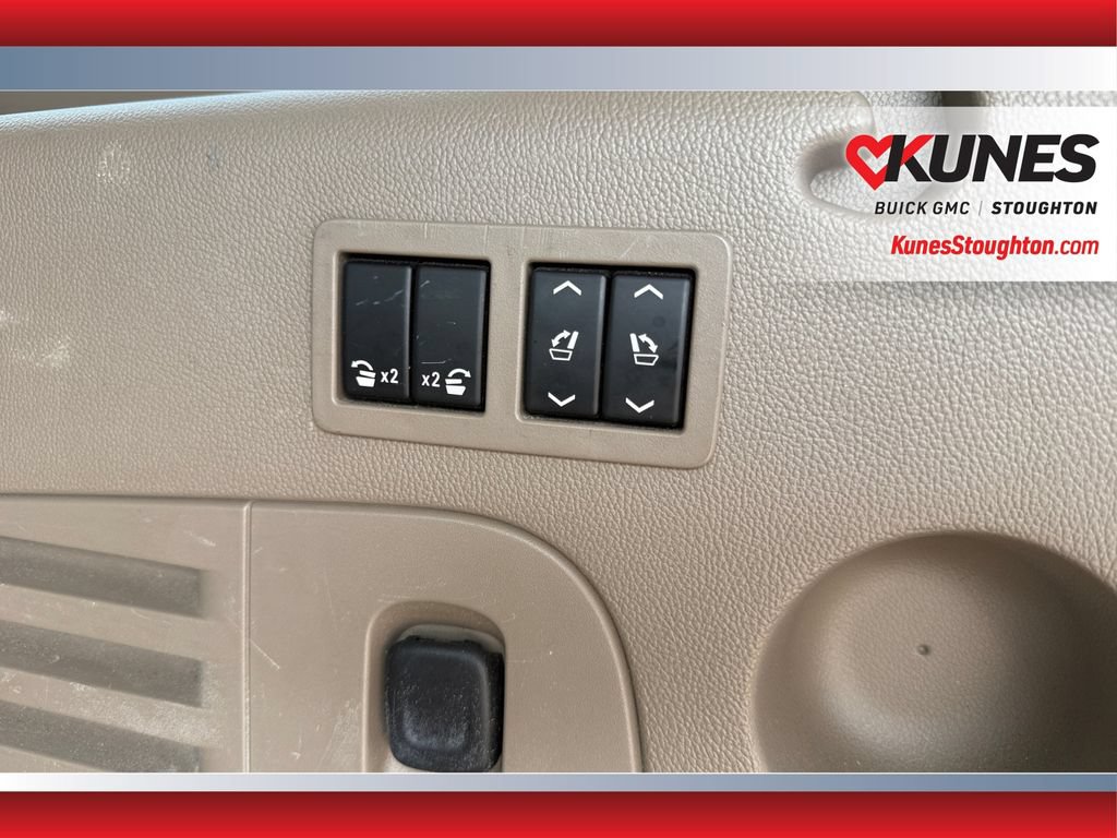 Used 2015 Chevrolet Suburban LTZ AWD/4WD image 44