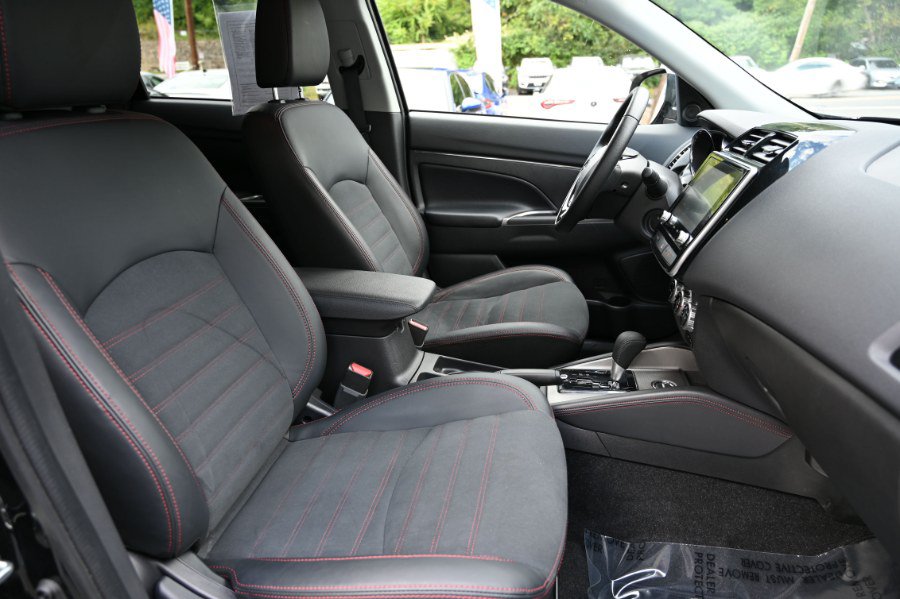 Used 2026 Mitsubishi Outlander Sport SE AWD/4WD image 17