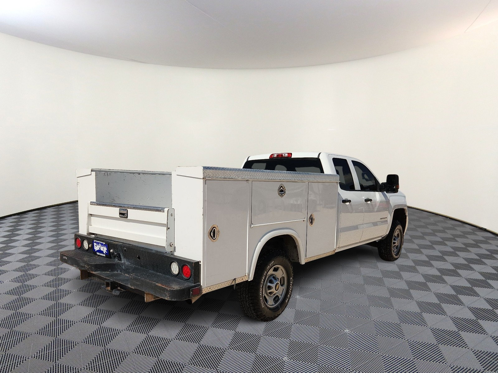Used 2019 Chevrolet Silverado 2500 W/T w/ WT Convenience Package RWD image 4