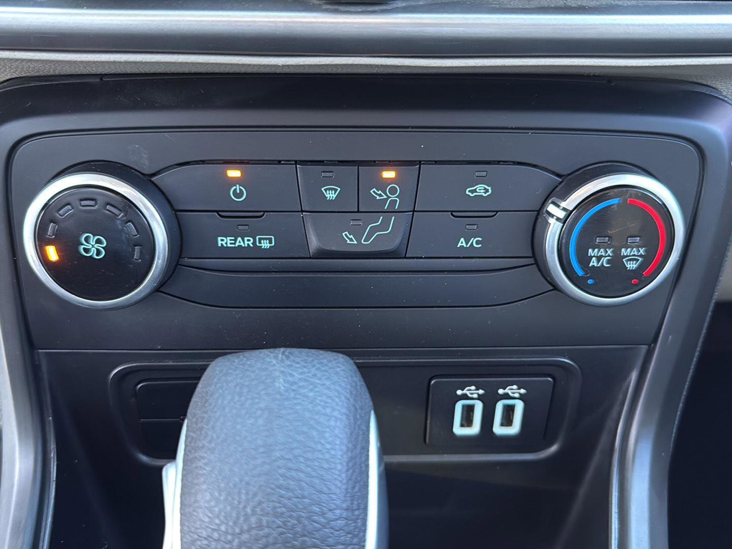 Used 2022 Ford EcoSport S image 26