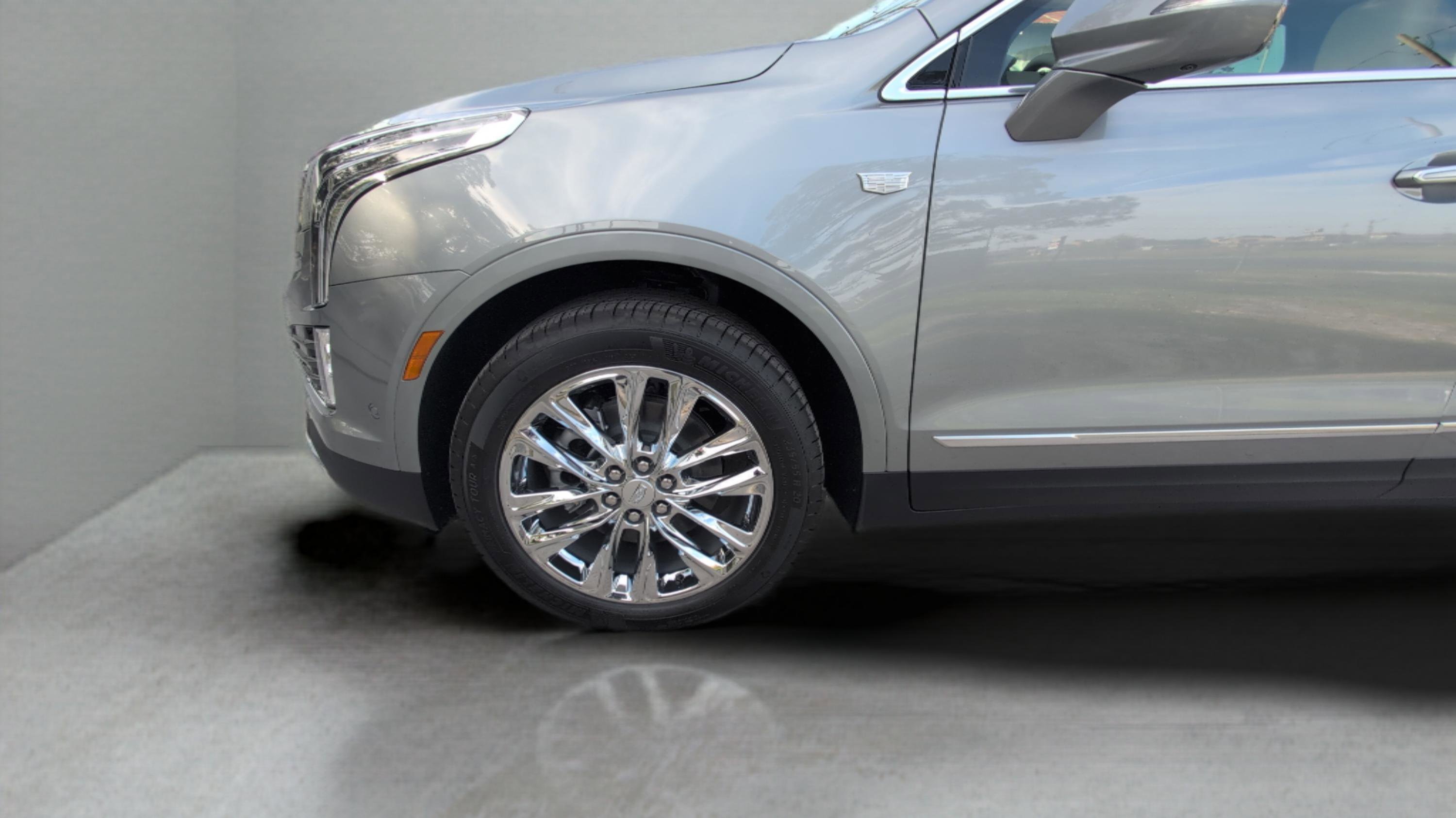 New 2026 Cadillac XT5 Premium Luxury image 14