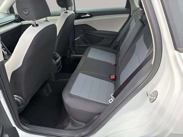 New 2026 Volkswagen Taos S image 5