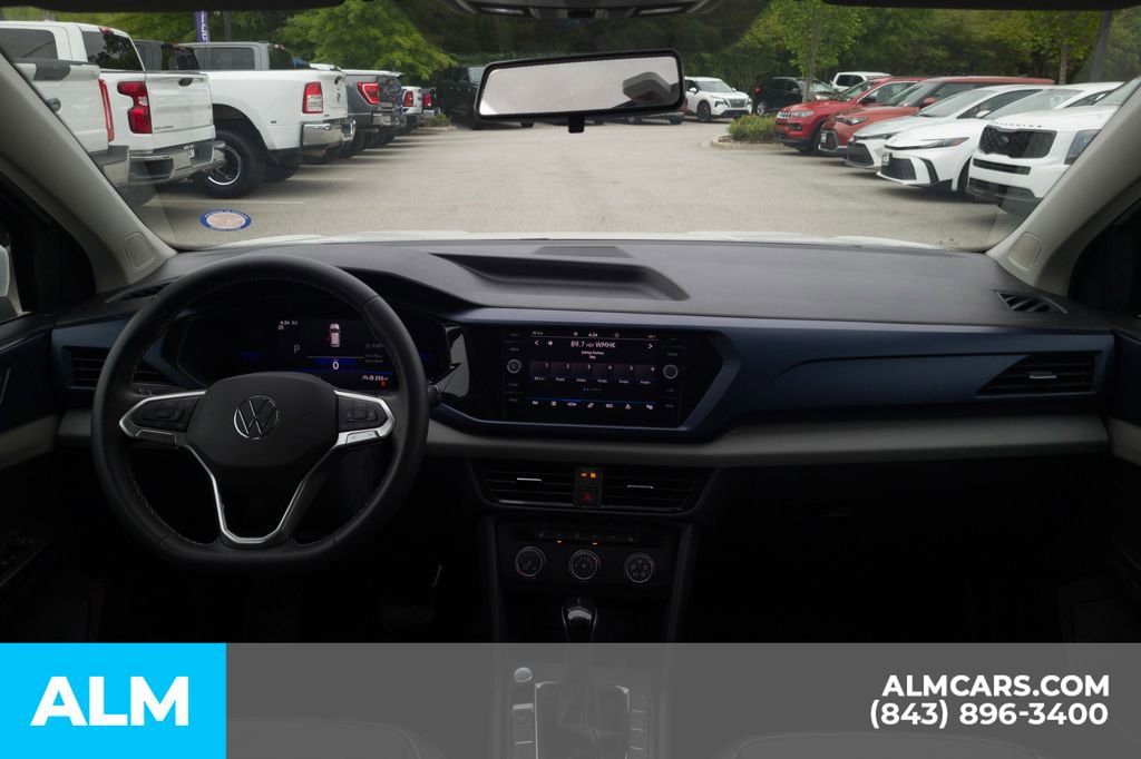 Used 2022 Volkswagen Taos SE image 21