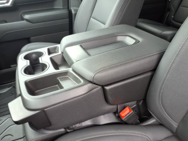 Used 2023 Chevrolet Silverado 1500 LT w/ Leather Package AWD/4WD image 23